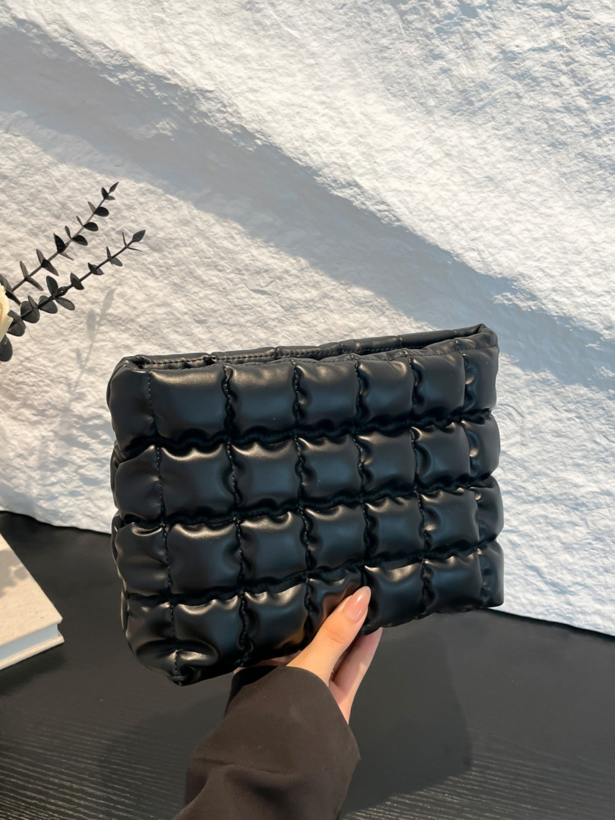 Heri Plaid Clutch with Zipper