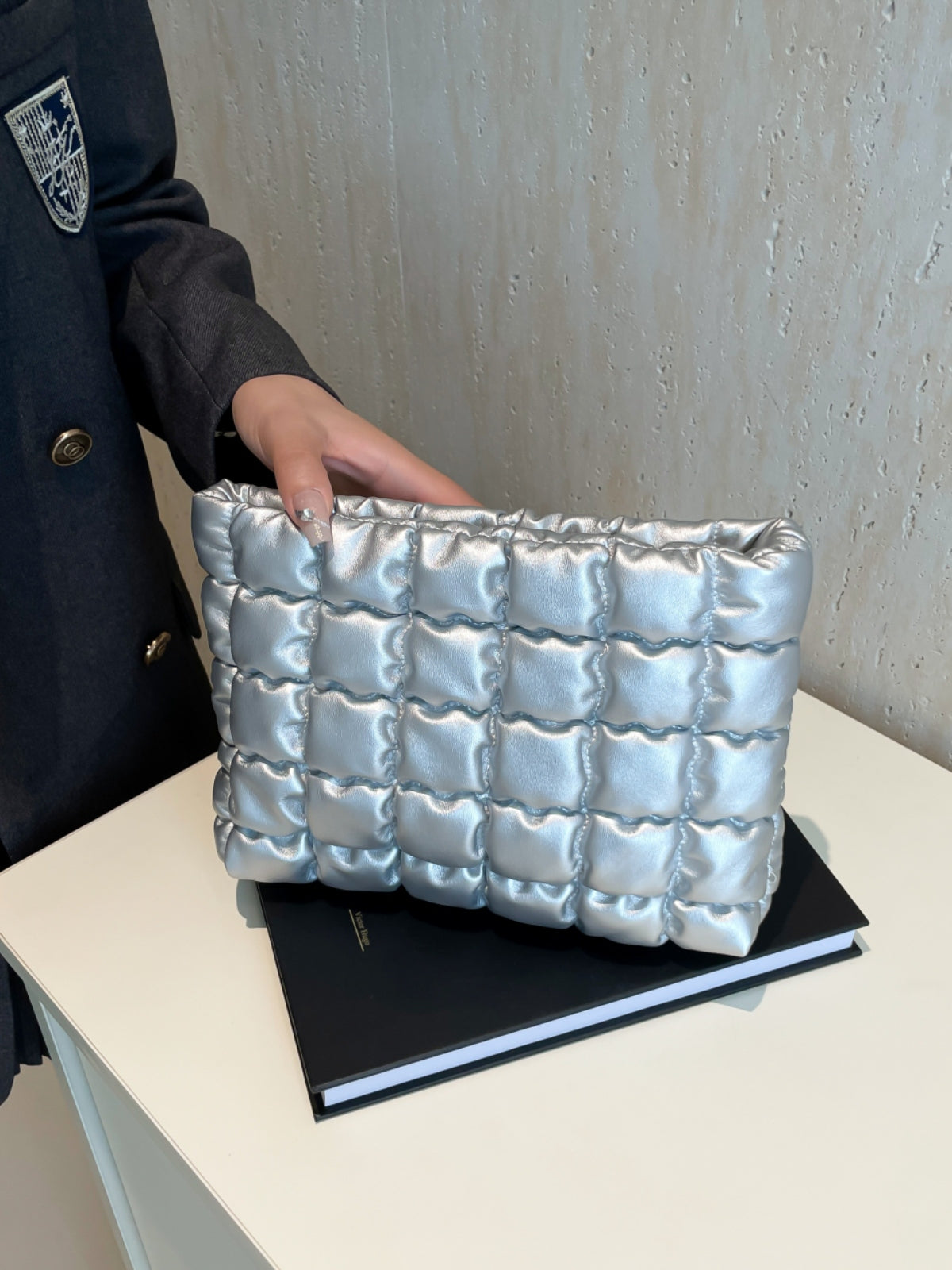 Heri Plaid Clutch with Zipper