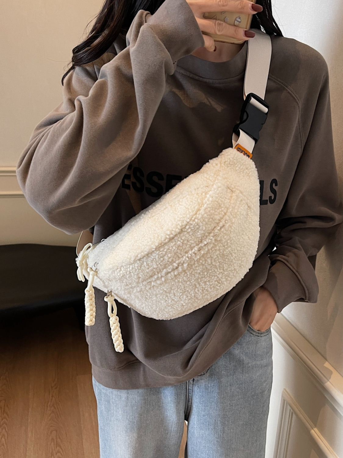 H&H Crossbody Bag with Adjustable Strap Bag