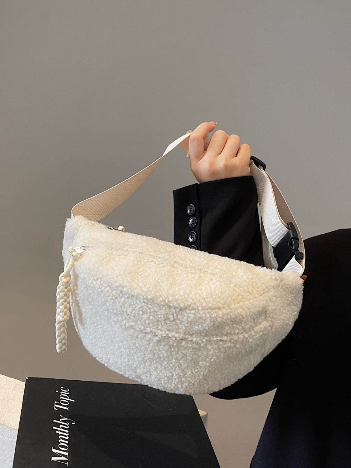 H&H Crossbody Bag with Adjustable Strap Bag
