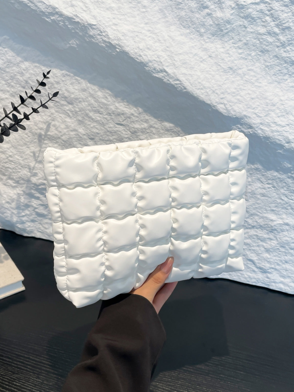 Heri Plaid Clutch with Zipper