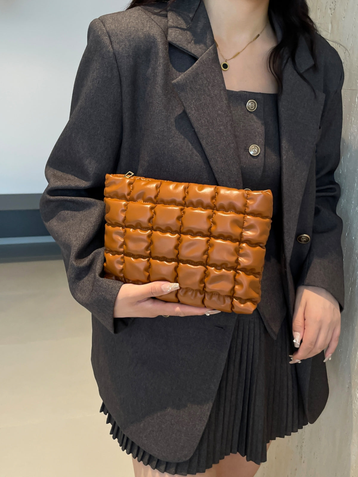 Heri Plaid Clutch with Zipper